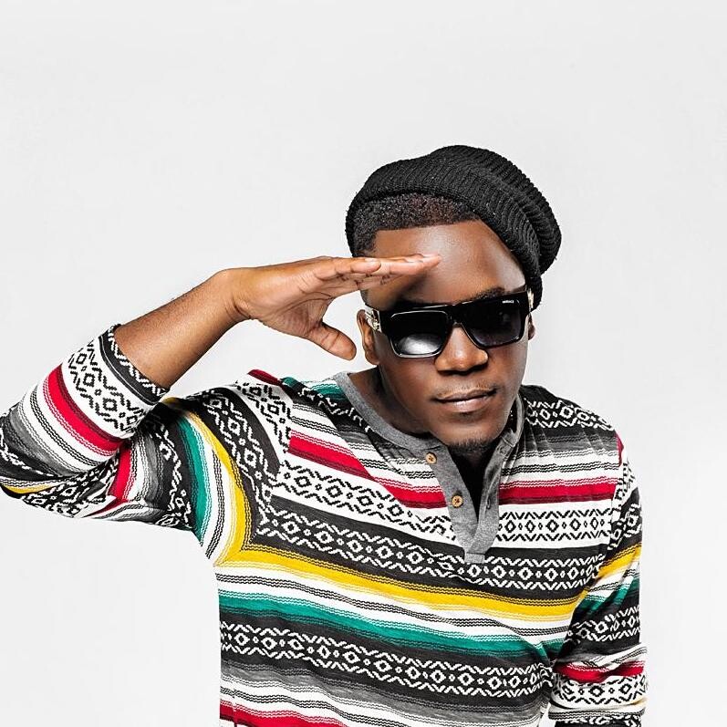 IYAZ - profile